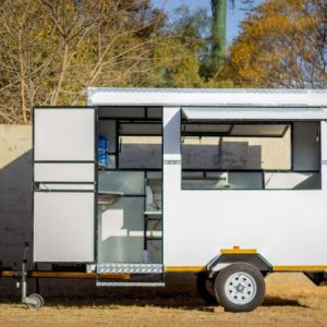 Chromadek-Mobile-Kitchens-1-scaled-600x446